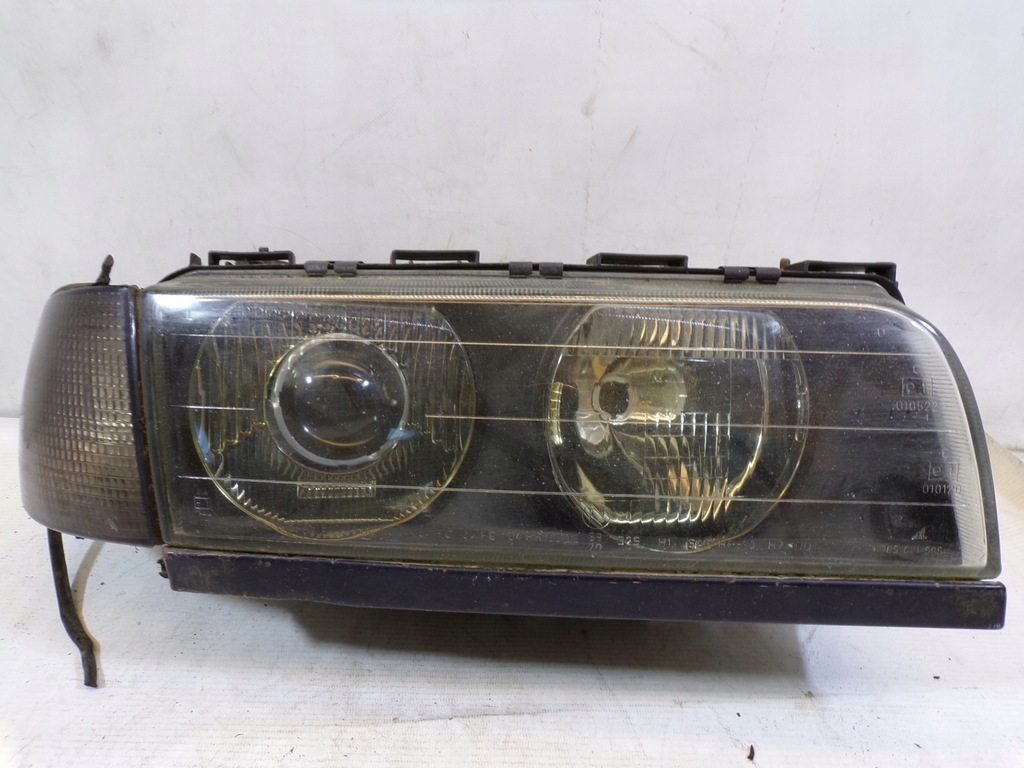 фото №1, Лампа передня перед права bmw e38