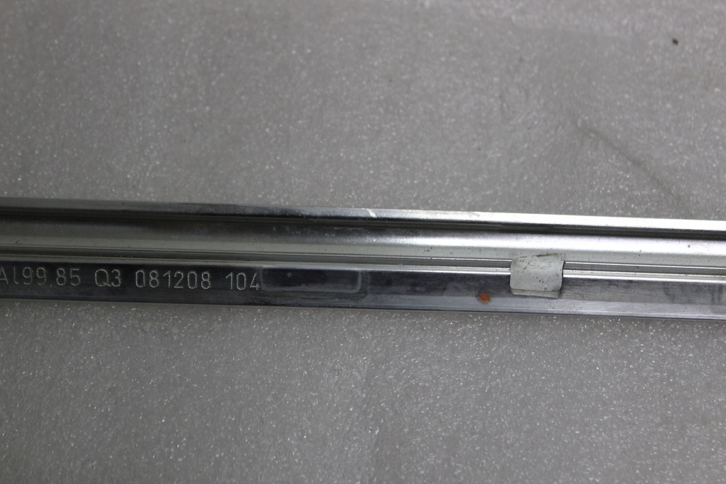 фото №12, Mercedes glk x204 молдинг стекло багажника накладка левая хром a2046701122