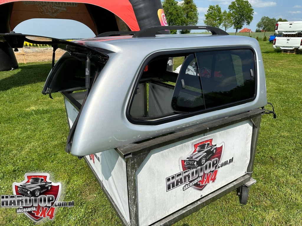 фото №7, Обшивка nissan navara d40 hardtop na pake 2006+