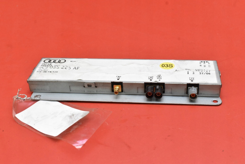 фото №6, Підсилювач антени 8e9035225af audi a4 b7 04-08