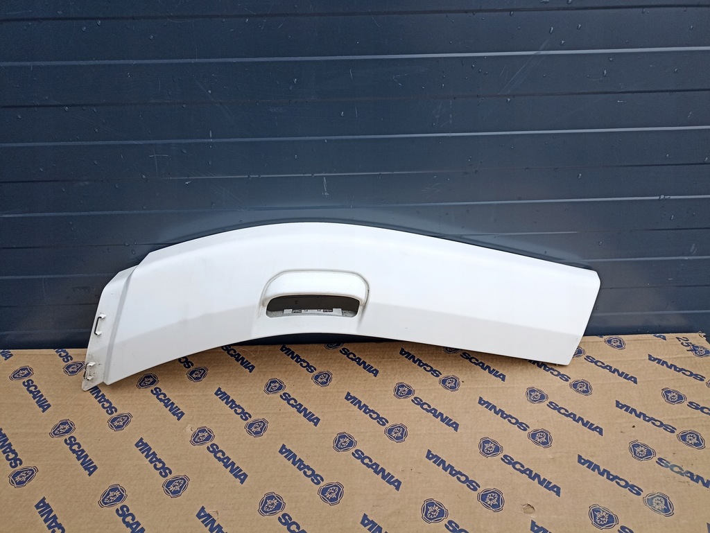 фото №1, Накладка подкрылок scania r s 2304676 rhs