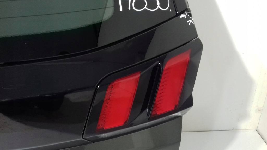 фото №8, Задня кришка багажника peugeot 3008 ii rok 2016
