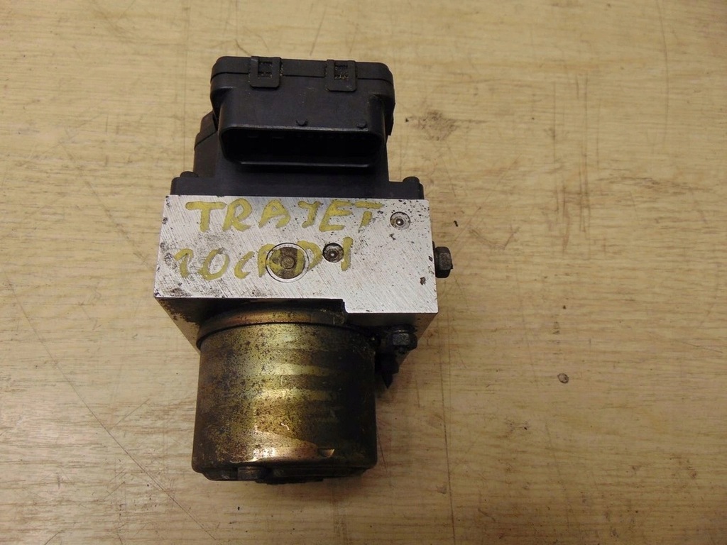 фото №1, Насос abs hyundai trajet 58910-3a100