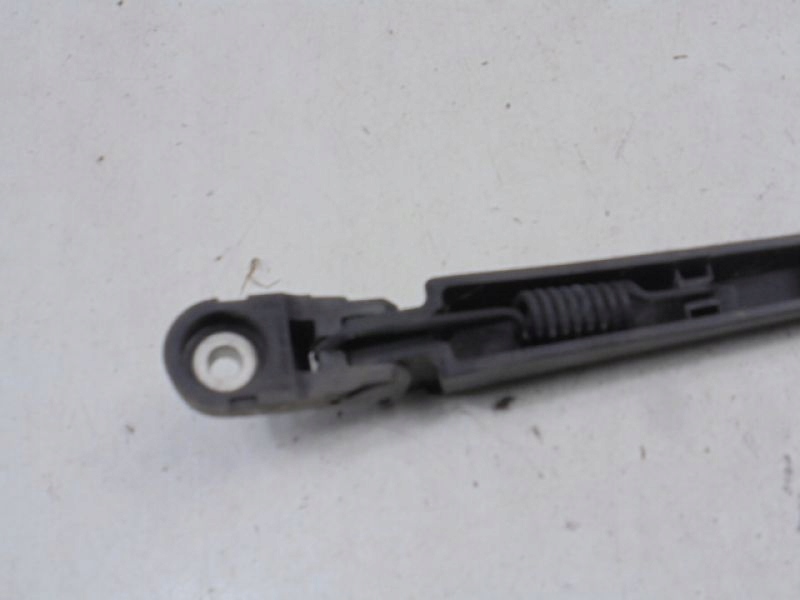 фото №4, Fiat sedici 06-09 рычаг дворники задняя