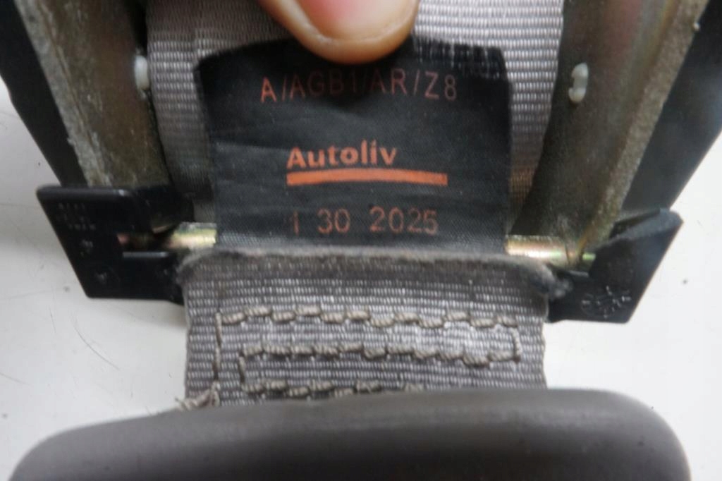 фото №4, Pas безпеки середина peugeot 607