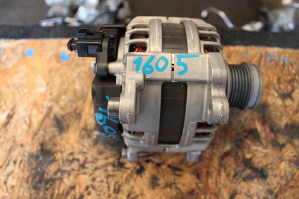 фото №1, 1605. генератор rs3 05l903028h