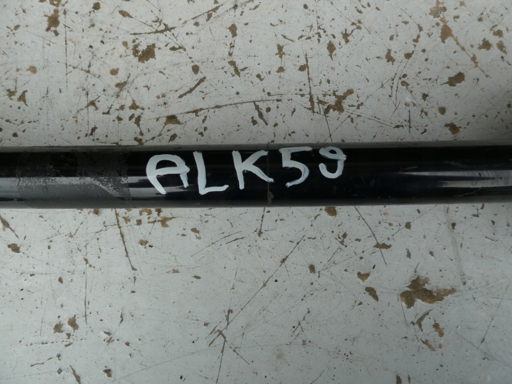 Приводной вал перед mercedes vito в Украине