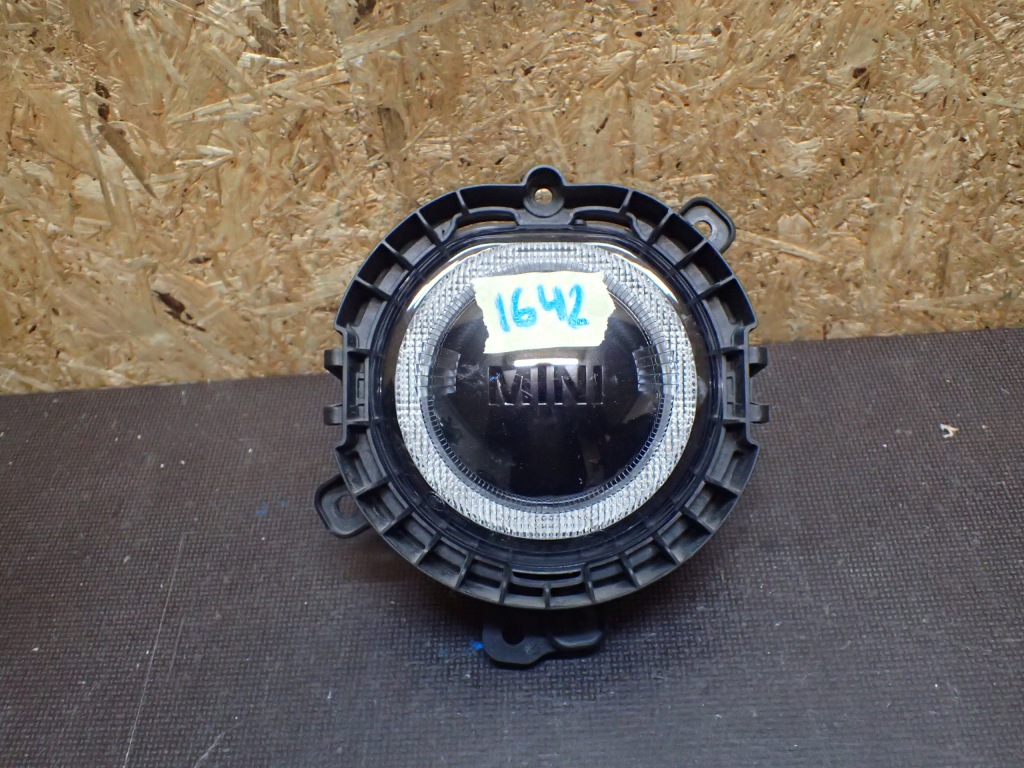 Купити Протитуманна фара правий mini cooper countryman clubman рестайлінг