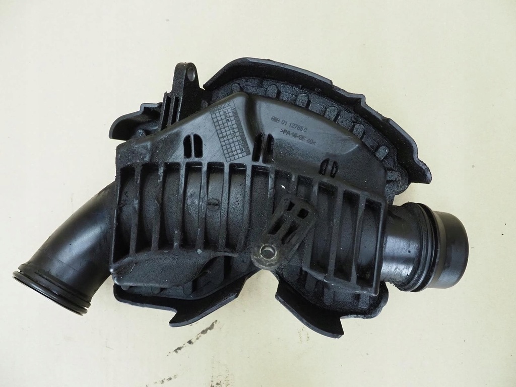 фото №1, Резонатор труба повітря гасник шумів mercedes cls ii c218 3.0 cdi