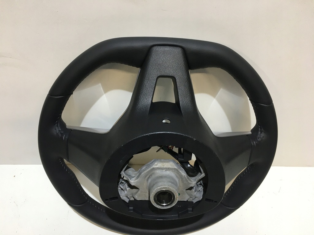 фото №9, Nissan micra k14 воздуховод кожаный