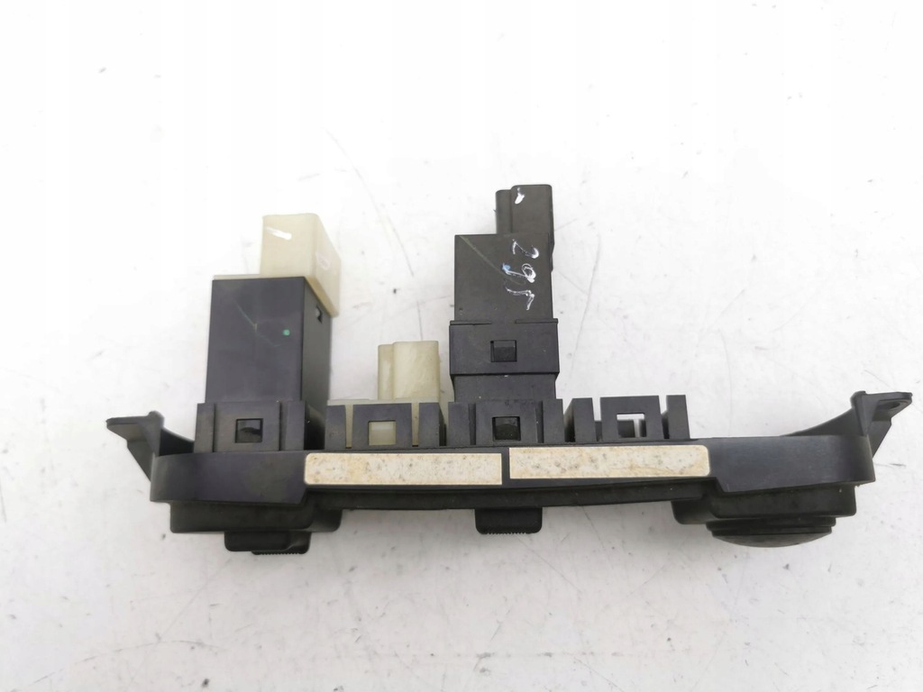 фото №8, Chrysler pt cruiser 2002 перемикач обігріву скло передньої / лобове