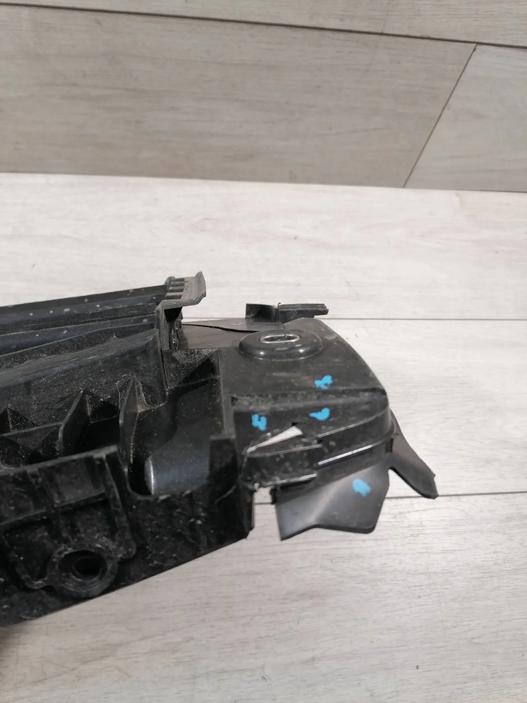 фото №10, Volvo c40 повітропровід жалюзі повітря 31655241