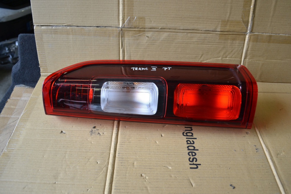 фото №1, Лампа задняя правая trafic iii vivaro b talento