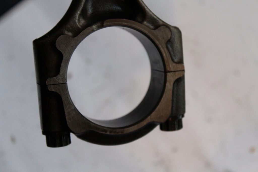 фото №5, Corolla verso ii 2.0 d4d 1cd шатун шаровая опора комплект