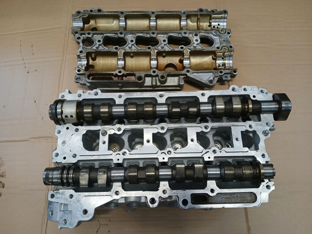 Головка двигуна 31401130aa b4204t27 2.0 t6 volvo v90 2020 Зі Шроту