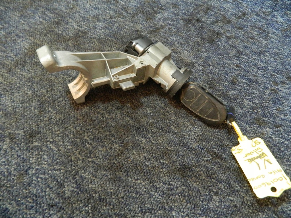 фото №10, Бортовой компьютер замок зажигания bsi alfa romeo giulietta 2.0jtdm