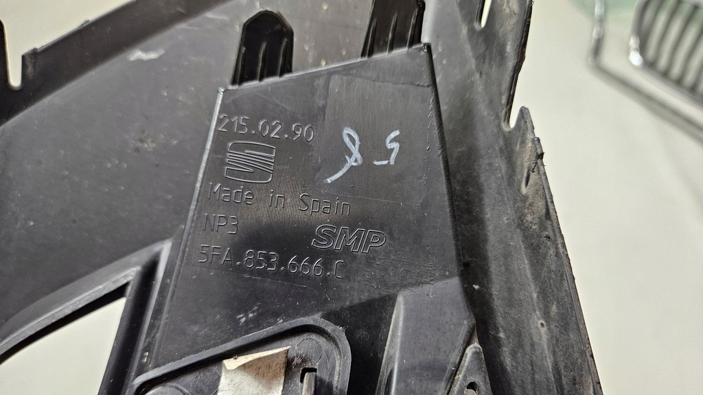 фото №6, Решітка решітка радіатора права seat leon iv 5fa853666c