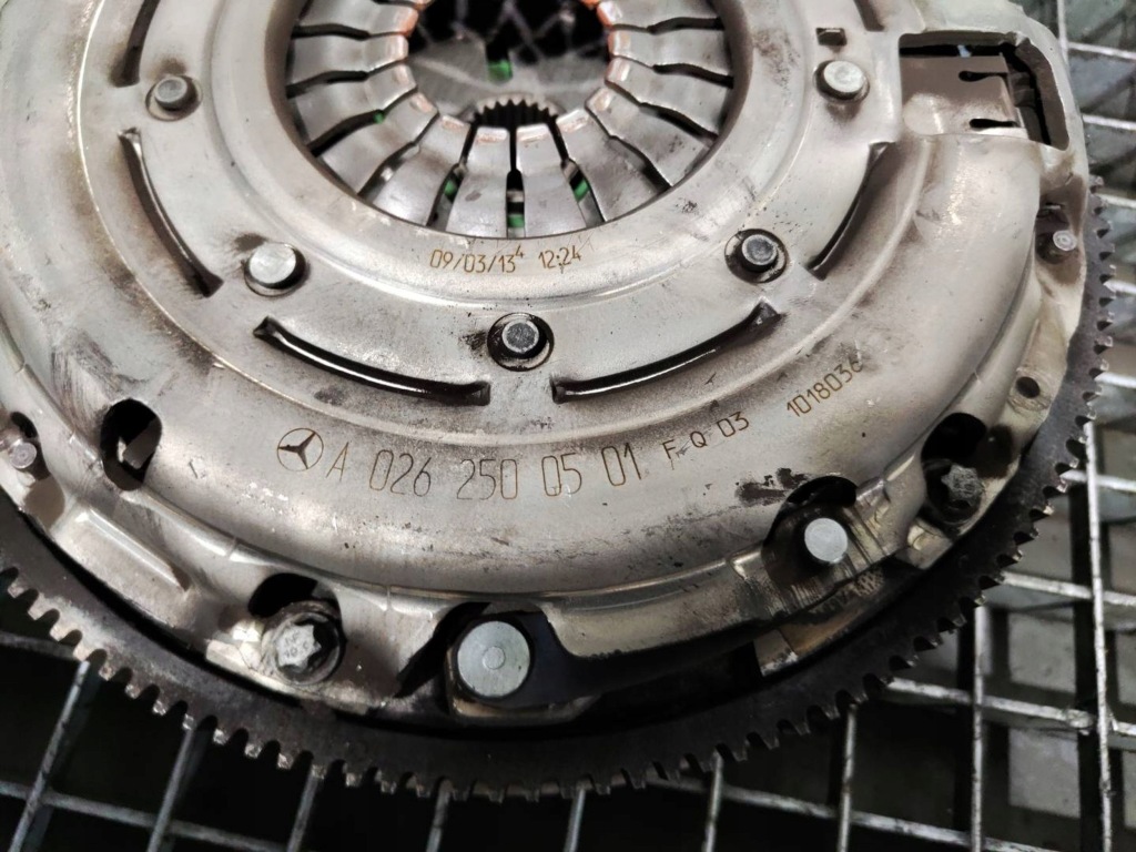 фото №8, Колесо двухмассовый сцепление комплект a6510303305 mercedes w246 w176 1.8 cdi