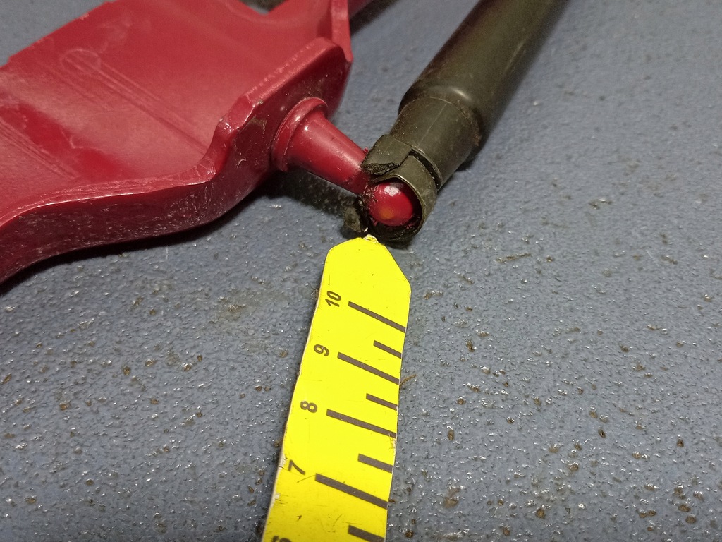 фото №3, Alfa romeo giulia quadrifoglio петли капот