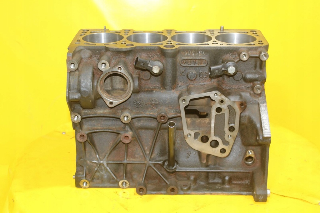 фото №5, Блок двигателя vw bora golf iv skoda octavia 2.0b 8v bbw 06a103021c