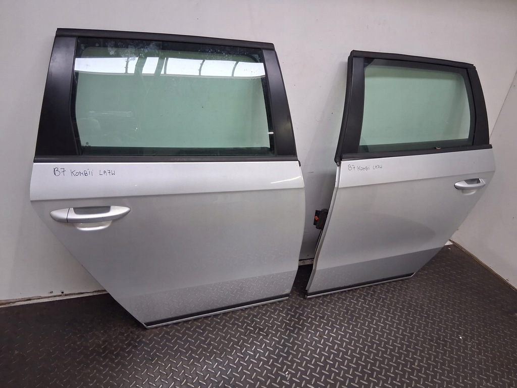 фото №13, Двері лівий i правий задня vw passat b7 kombi la7w