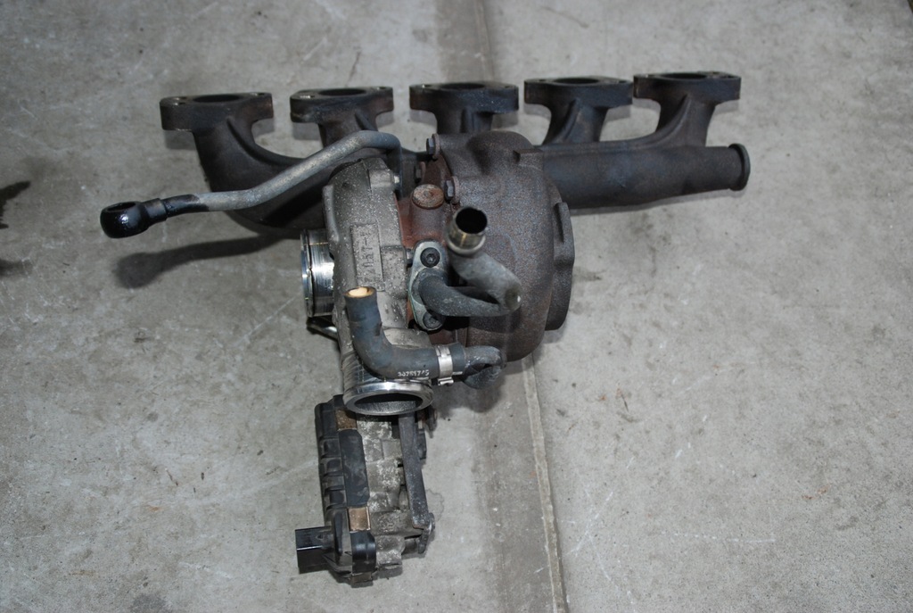 фото №8, Турбонагнетатель 30751708 volvo s80 ii 2.4 d5 163km