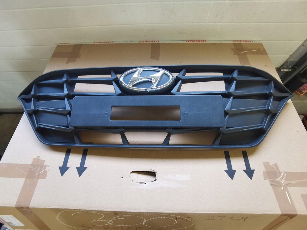 фото №1, Hyundai i20 iii - решітка радіатора решітка радіатора бампера перед