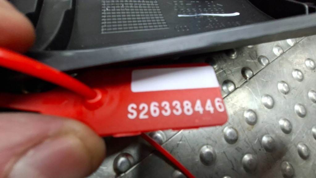 фото №6, Молдинг крила правий задня 735568353 fiat 500l 2012-