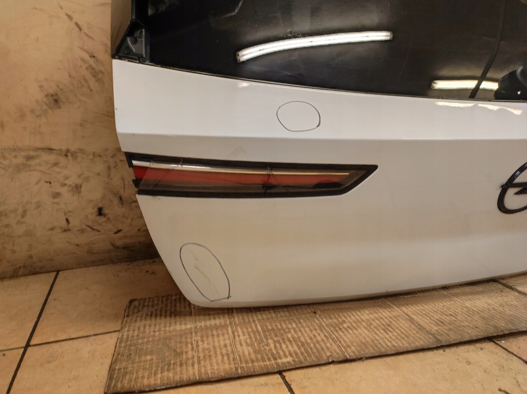 фото №8, Крышка багажника багажника astra l vi 6