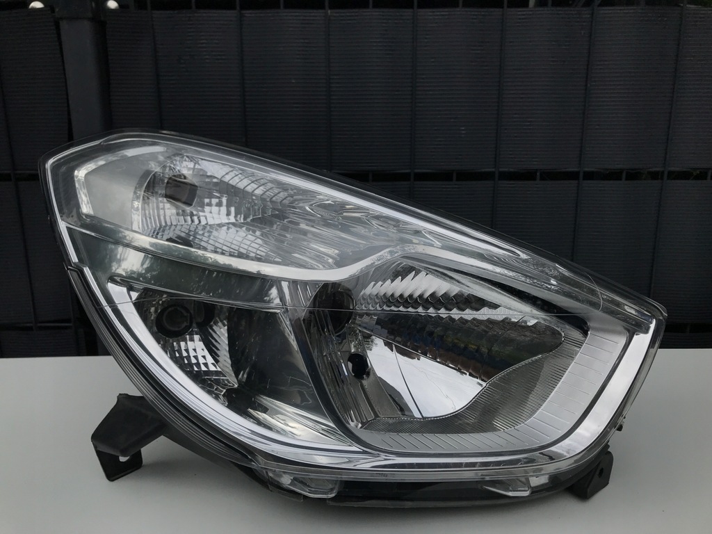 фото №1, Dacia dokker lodgy правая лампа перед 2012-