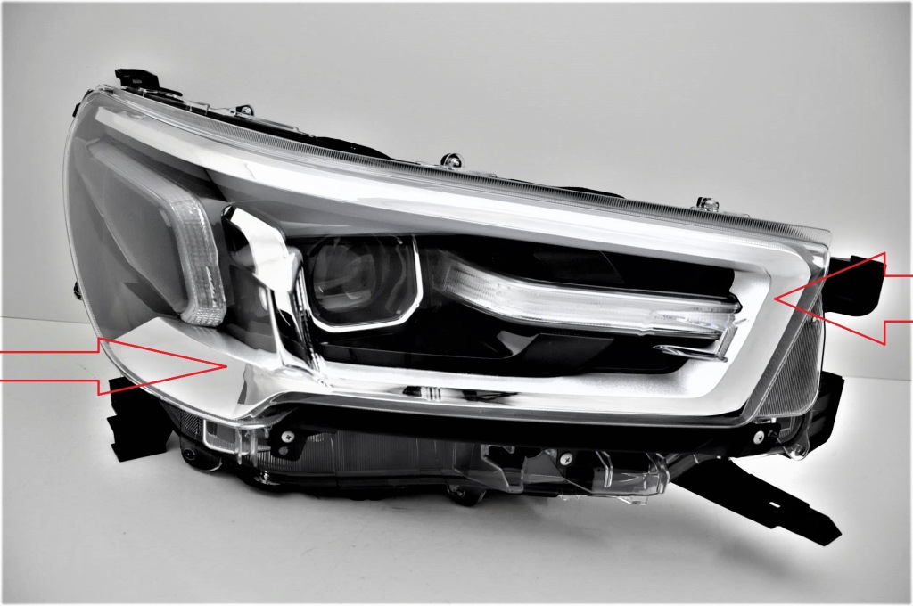 фото №3, Toyota hilux 2020- фара правий новий led хром