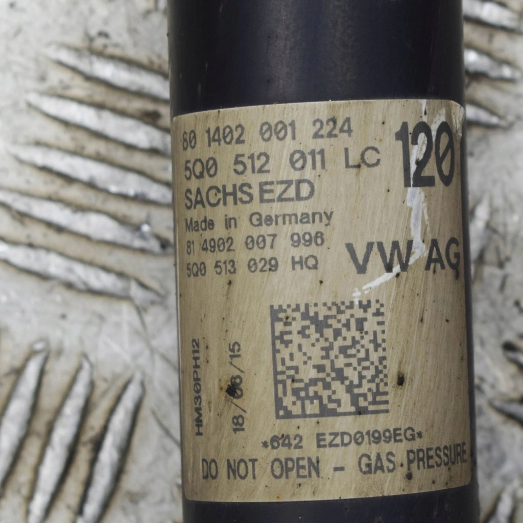 фото №10, Audi a3 s3 8v 2016 правая сторона амортизатор задний