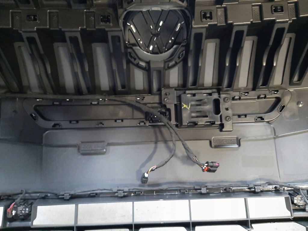 фото №11, Vw id.3 id3 бампер перед передній 10a807221a