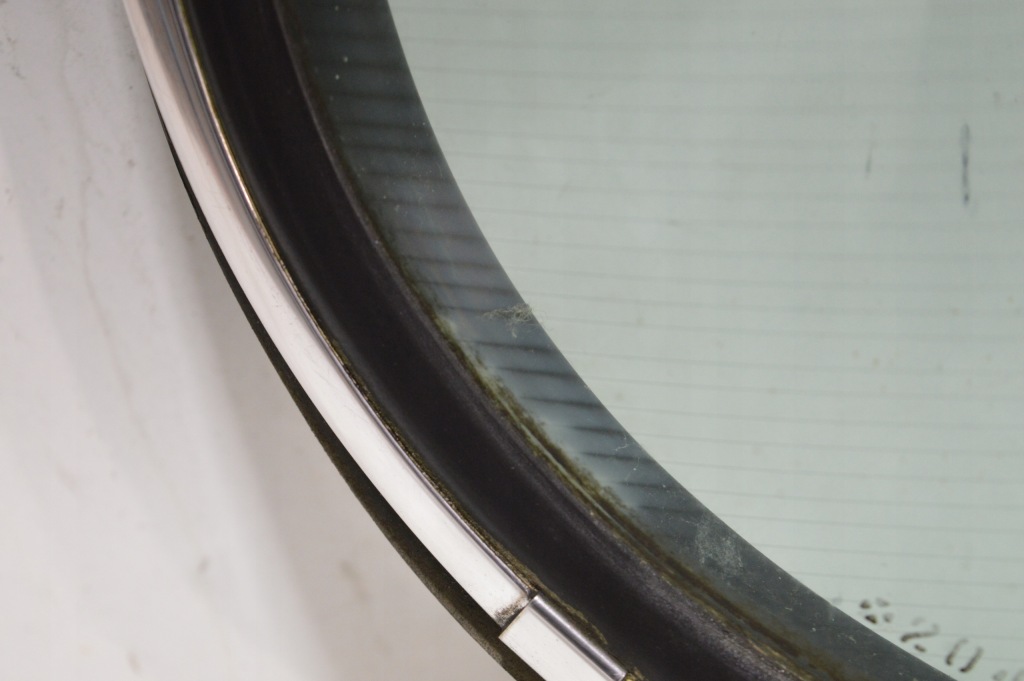 Купить Стекло кузовная задний  mercedes w126 s klasa 1266703880 bez mleka