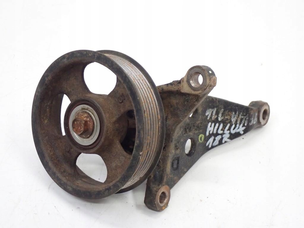 фото №1, Кронштейн кронштейн кронштейн двигуна ролик toyota hilux viii 2.4 d-4d 2gd 18r