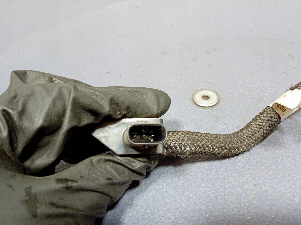 Bmw 1 f40 2.0 m135i датчик тиску вихлопних газів 8570686 Недорого