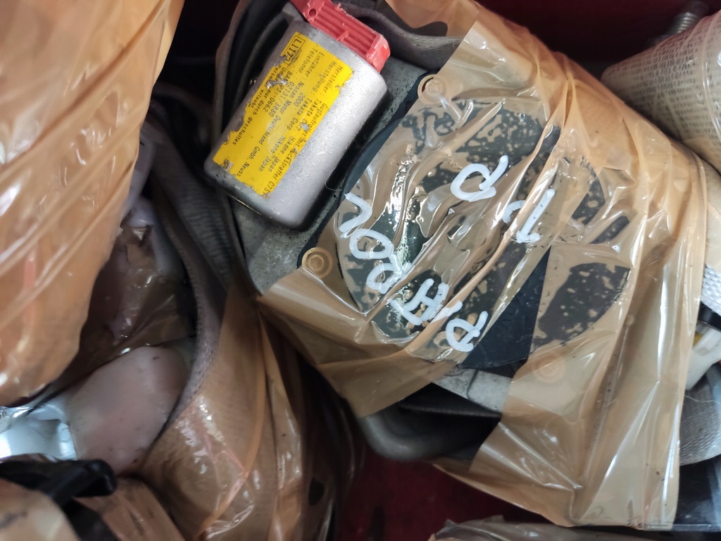 фото №1, Pas безопасности nissan patrol правый перед передний