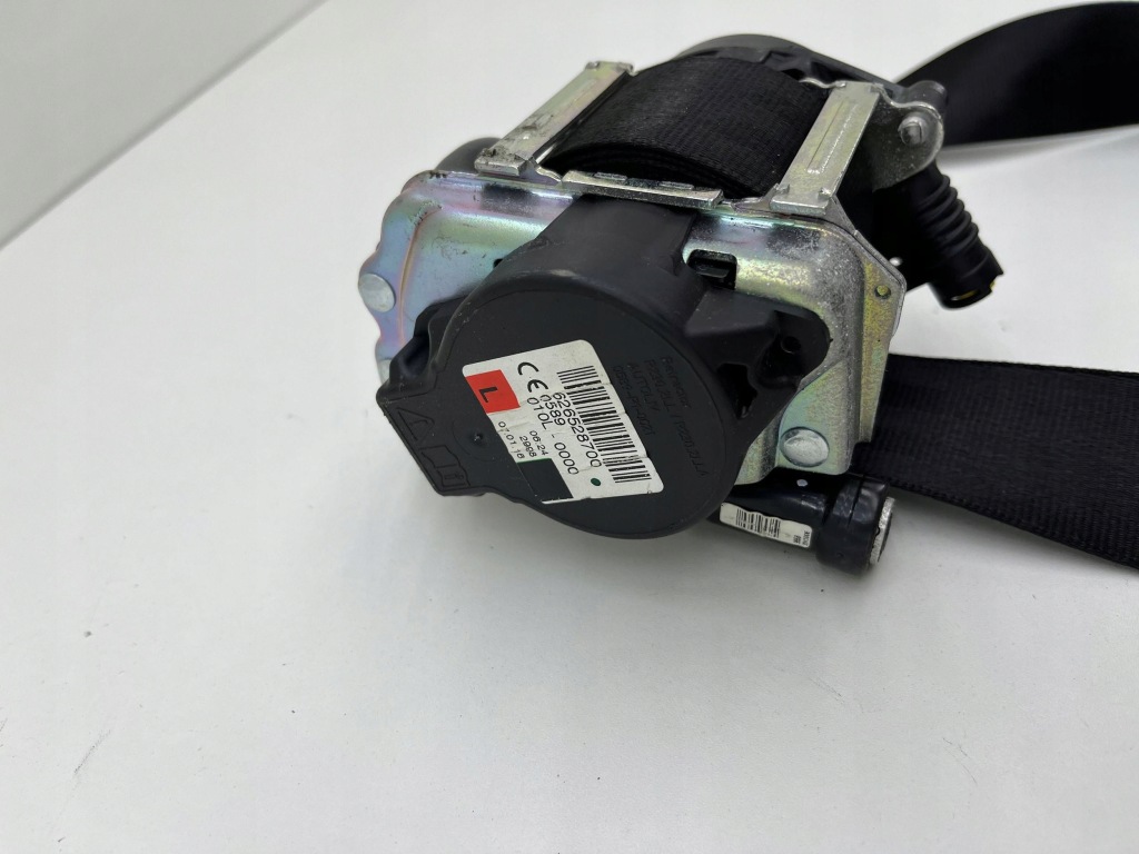 фото №4, Audi a4 b9 pas безопасности левый перед 8w0857705