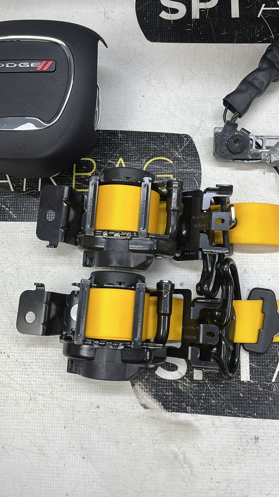 фото №6, Challenger scatpack приборная панель консоль подушки безопасности ремни подушка безопасности