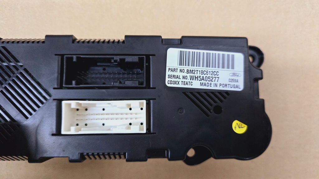 фото №14, Ford galaxy mk3 10-15 lift панель обдув кондиционера na задняя 3 ряд чёрный