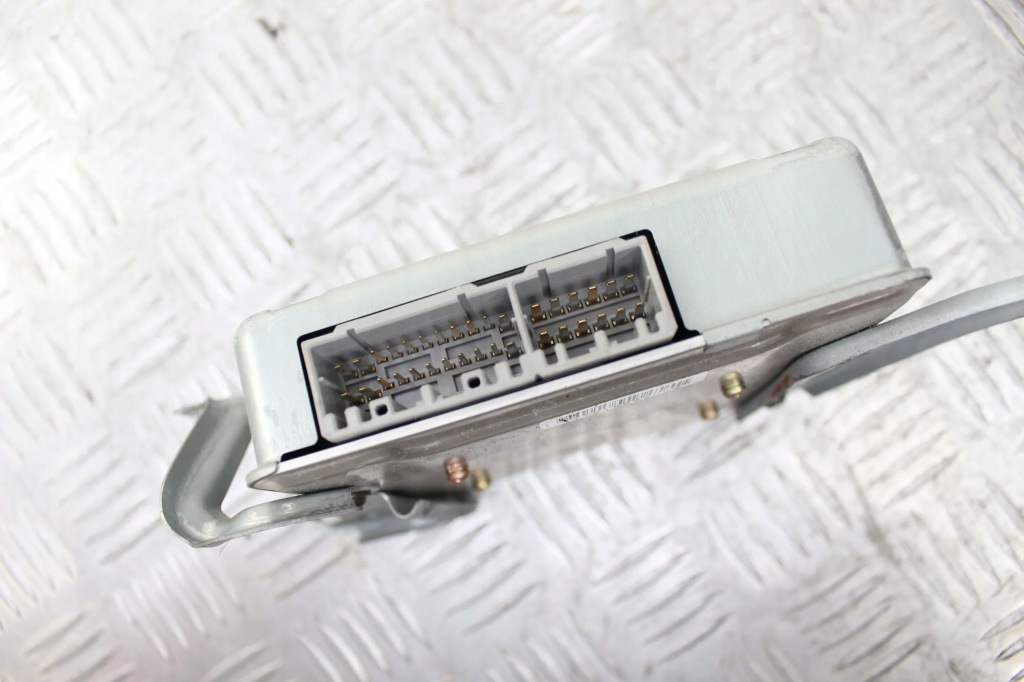 фото №2, Lexus ls 400 1995 блок управления модуль abs