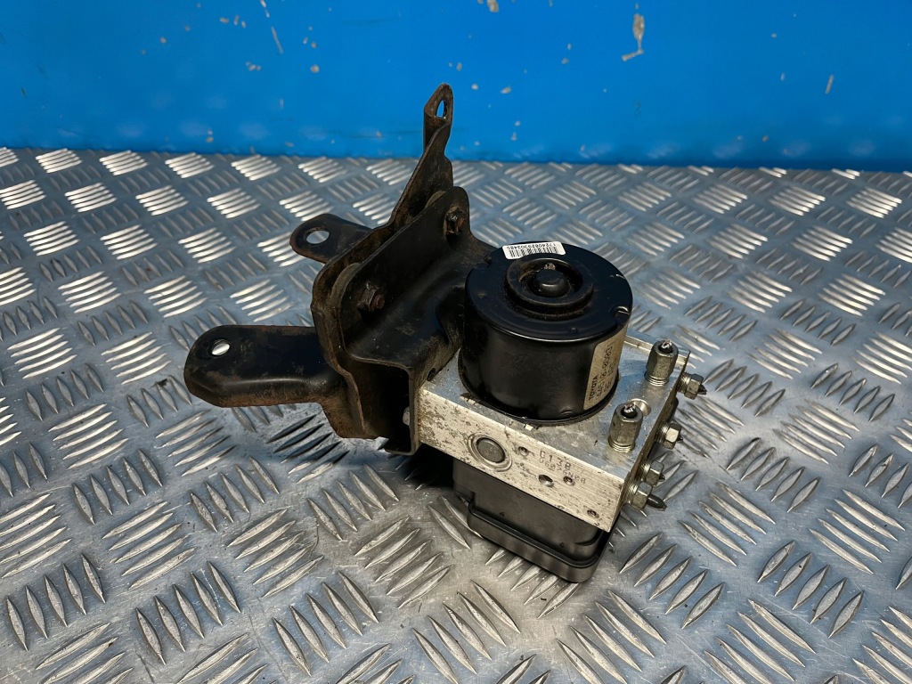 фото №1, Toyota yaris ii 1,0 насос abs 89541-0d040