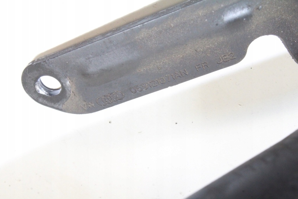 фото №4, Левый шланг радиатора audi a6 allroad 4fh, c6 059121071an 2.7l дизель