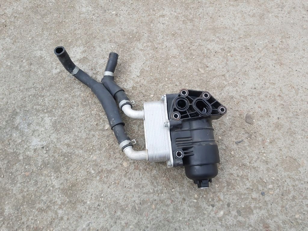 фото №1, Радиатор масла корпус hyundai ix35 2.0 crdi 2014