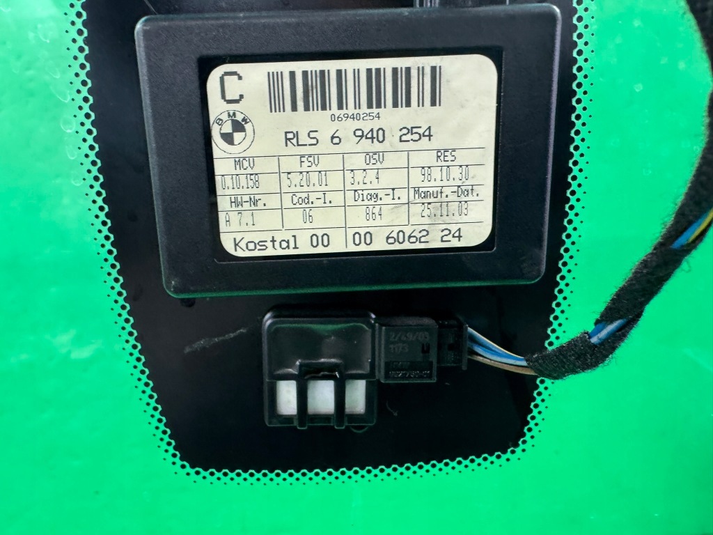 Стекло передняя лобовое под датчик датчик дождя 6940254 bmw 7 e65 e66 01- Цена