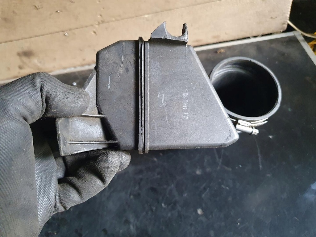 фото №6, Bmw e39 2.5 benz резонатор повітря 1703028