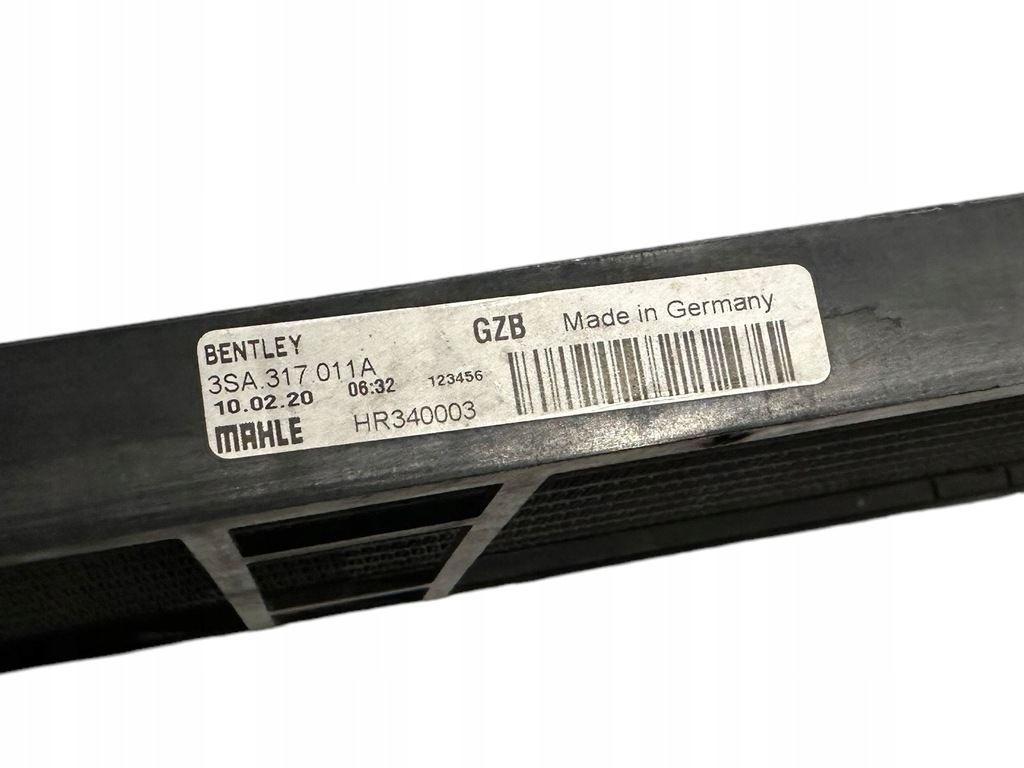 фото №7, Bentley радіатор оливи 3sa317011a 3sa317053