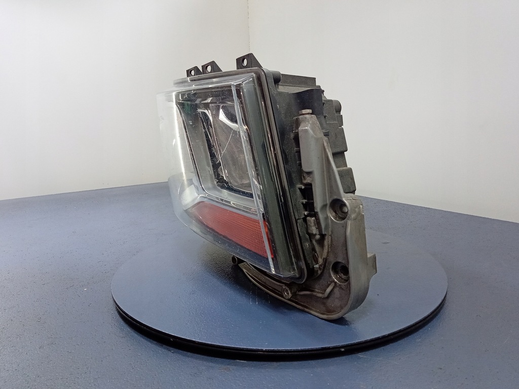 фото №3, Scania r фара правый лампа перед 2655841