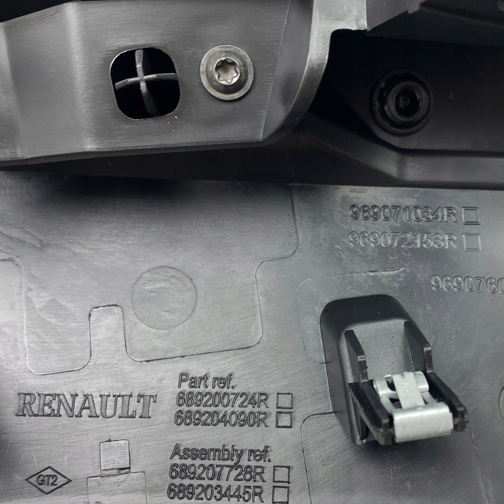 фото №11, Dekor тунель середнього правий dacia duster ii