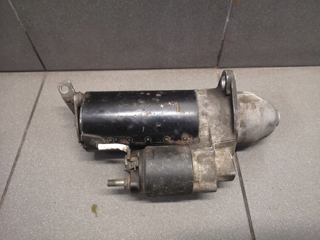 фото №8, Стартер vw passat b5 077911823e